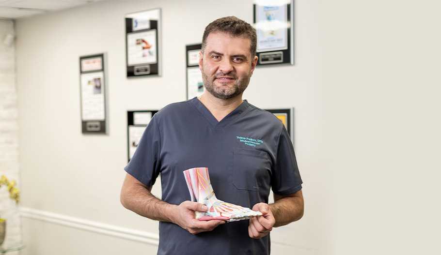 Dr. Velimir Petkov, DPM